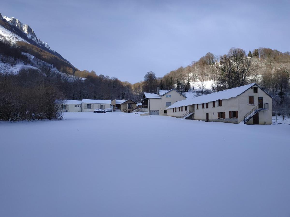 Centre De Vacances La Salamandre Arrens-Marsous ภายนอก รูปภาพ
